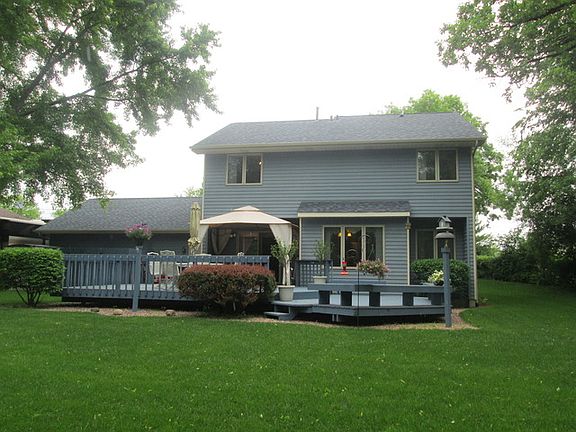 3rd image of 204 W Pineview Dr