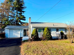 73 Ridgeview Cir, Ludlow, MA 01056