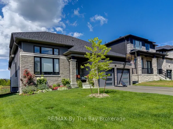 33 Nicort Rd, Wasaga Beach, ON L9Z 0N5