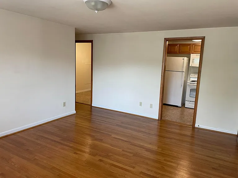 201 Progress St #4 — Photo 3