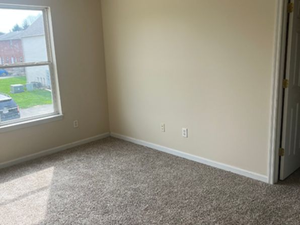 100 Cambridge Dr APT 29