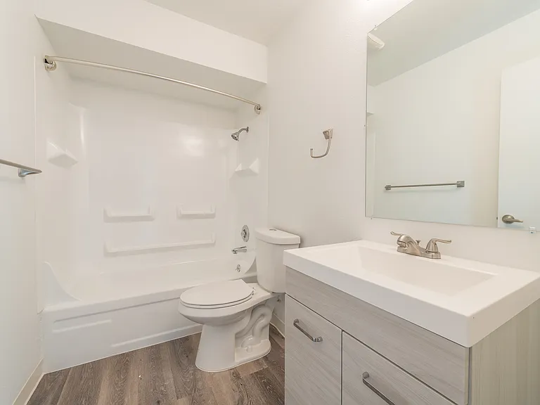 Aster Parc by Trion Living — Photo 20