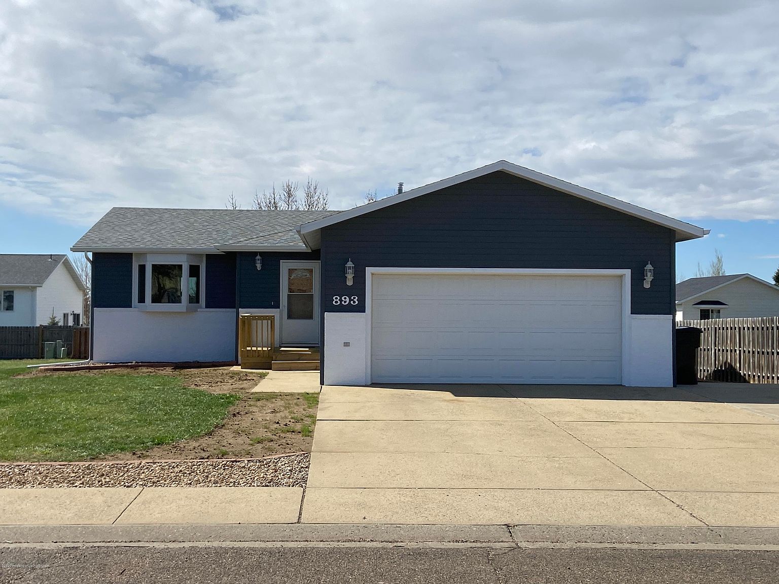 893 22nd St W, Dickinson, ND 58601 Zillow