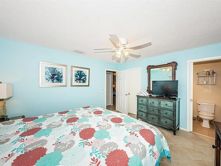 6020 Midnight Pass Rd #40 — Photo 10