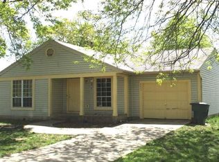6007 Parkglen Rd, Galloway, OH 43119