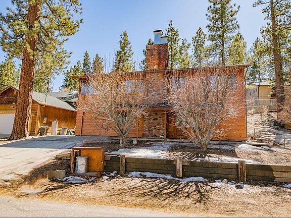 3rd image of 1344 Malabar Way