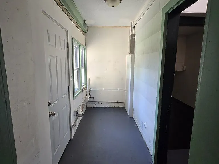 1006 Dexter St — Photo 21