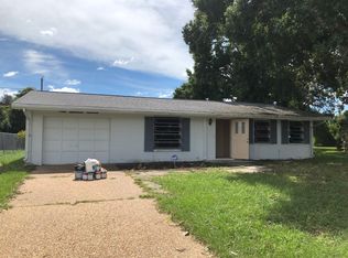 411 Sunnyside Dr, Venice, FL 34293