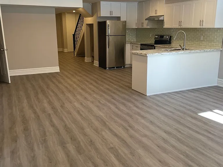 22 Boone Cres — Photo 7