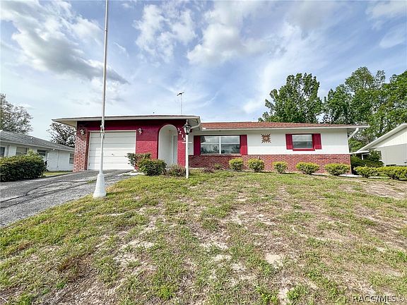 3rd image of 3215 N Camomile Way