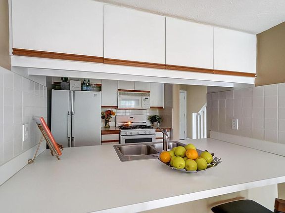 5th image of 5713 Mango Ln
