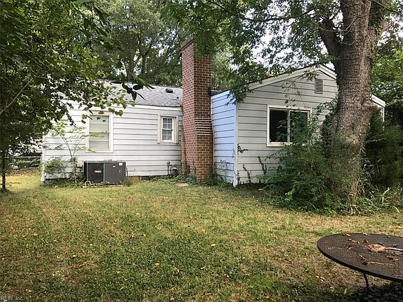 4th image of 17 Maney Dr