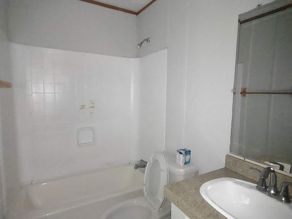 4th image of 1601 Linares Way