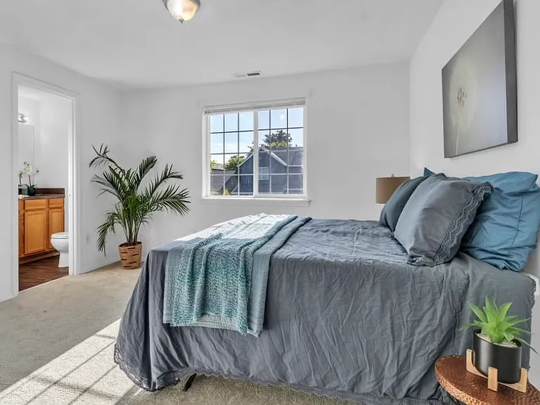 3062 Tierra Dr NE — Photo 9