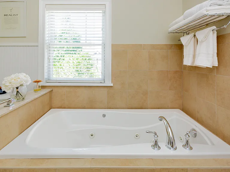 28 Andrew Ct — Photo 20