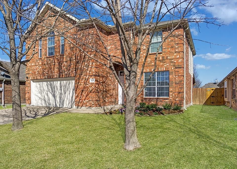 1st image of 839 Bowie Dr