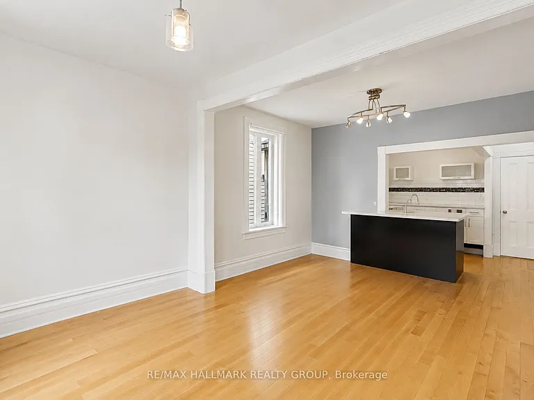 164 Bruyere St — Photo 3