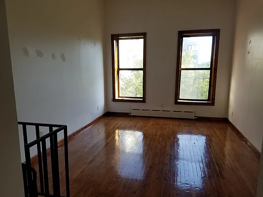 Rented by Aegis Realty Management Corp | media 19