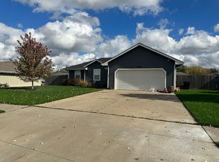 3420 SE Gilmore St, Topeka, KS 66605