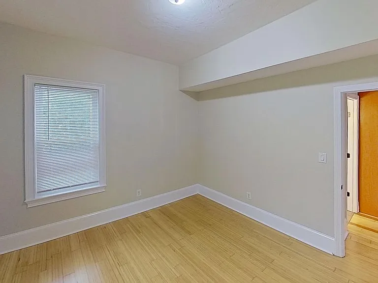 9 Landor Rd #3 — Photo 11