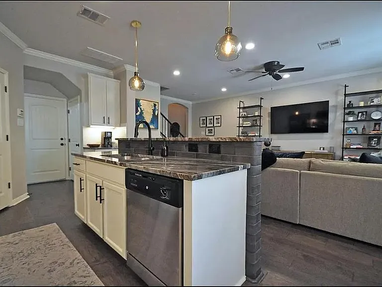 14001 Avery Ranch Blvd #303 — Photo 8