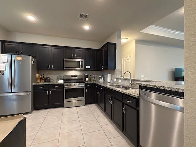 3218 Chimney Swift Ln — Photo 5