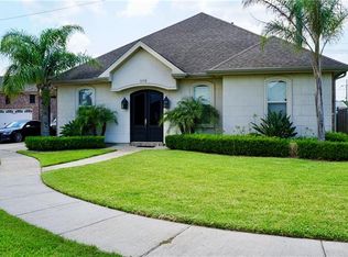 608 Ferriday Ct, Harahan, LA 70123