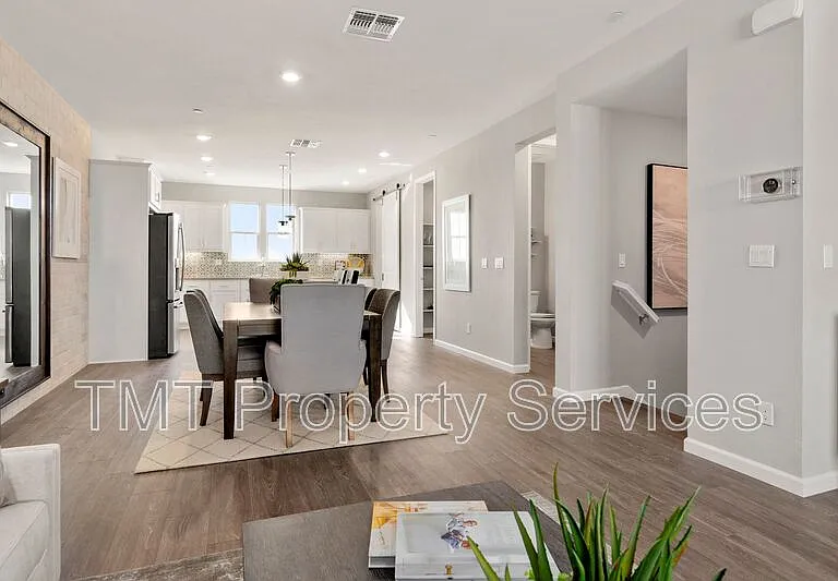 2957 Valbonne Walk — Photo 20