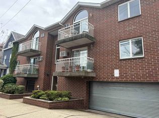 42 W 13th St #3, Bayonne, NJ 07002