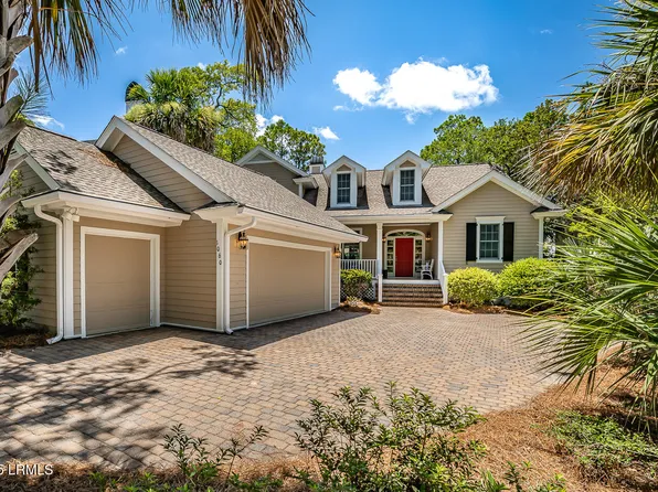 1060 Curisha Poin S, Saint Helena Island, SC 29920