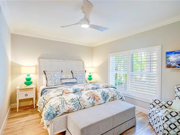 5799 NE Island Cove Way #1104 — Photo 33