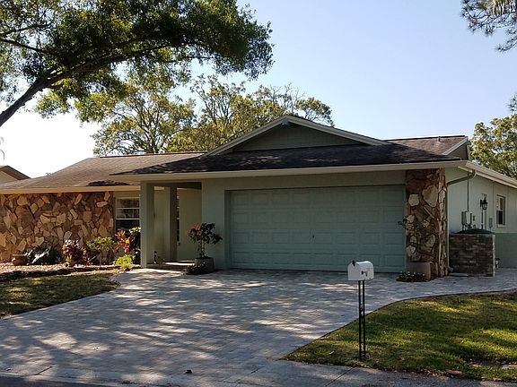 3rd image of 1119 Pelican Pl