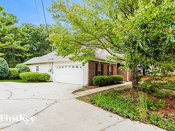 2nd image of 318 Shelby Forest Dr