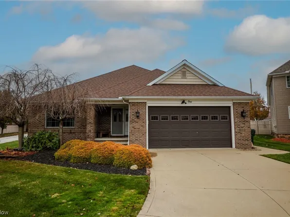 1 Micasa Ct, Willowick, OH 44095