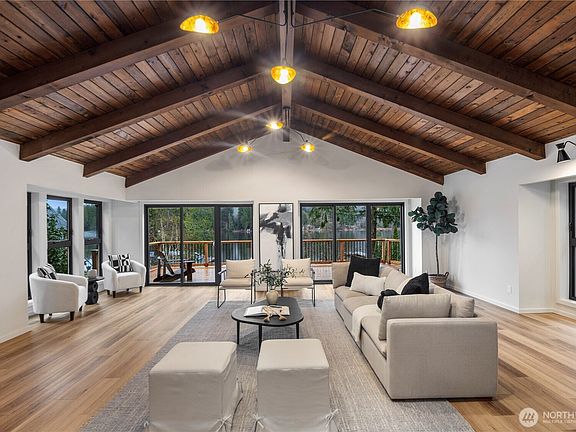 4th image of 1311 SW Lake Roesiger Road