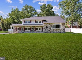 2411 Chestnut Ln, Cinnaminson, NJ 08077