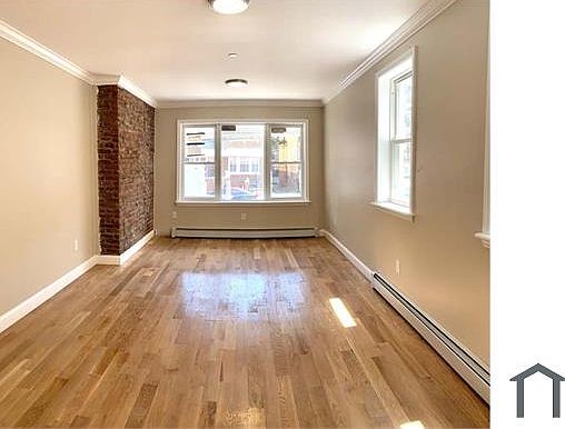 1st image of 3367 Fenton Ave #1F