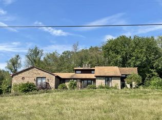 12450 Harmon Rd, New Springfield, OH 44443