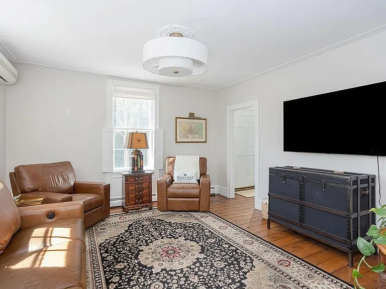 43 Poplar St — Photo 48