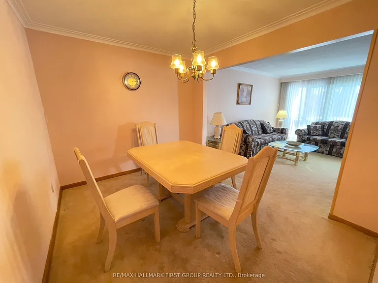 23 Saint Paschal Ct N #1 — Photo 7