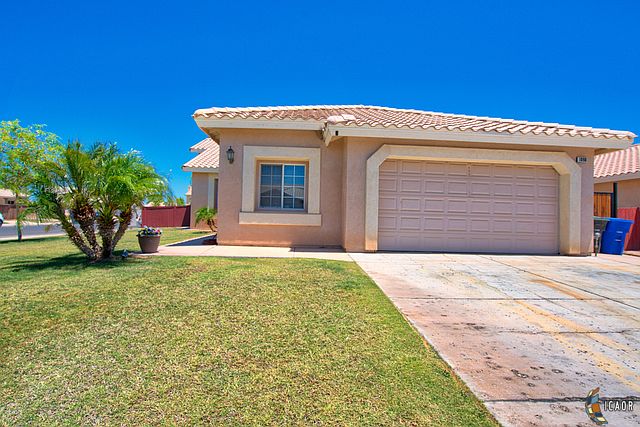 1st image of 1098 Chaparral Dr