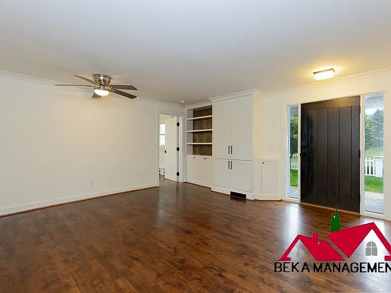 3167 Benstein Rd — Photo 5