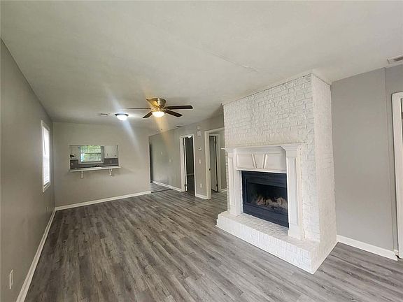 3rd image of 1168 Pinedale Cir NW