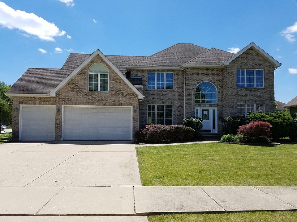 1st image of 1813 Russell Dr