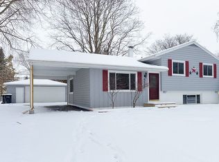 8603 N 51st St, Brown Deer, WI 53223