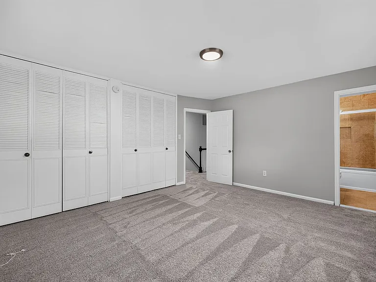 4898 Wheatstone Dr — Photo 13