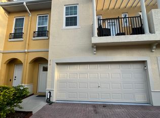 610 105th Ln N, Saint Petersburg, FL 33716