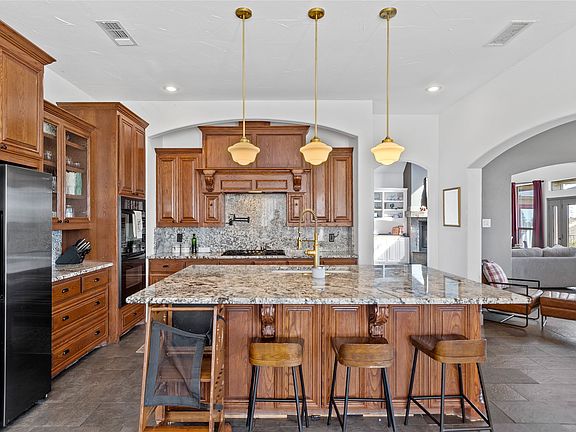 3rd image of 396 Ranchview Ct