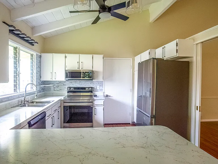 98-1655 Piki St — Photo 7