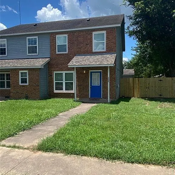 306 Anderson St #A — Photo 3